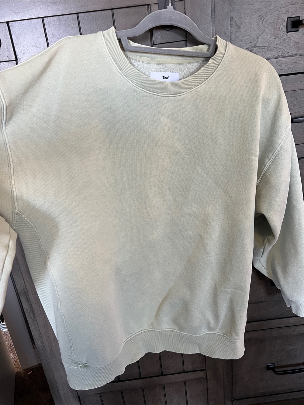 TNA crewneck light green